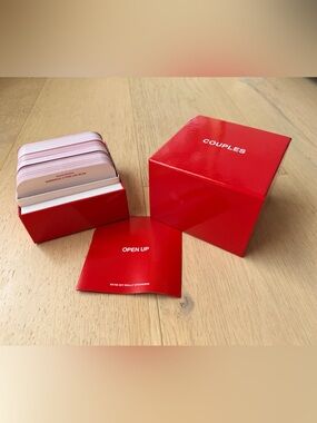 We are not really strangers Couples Edition Card Game